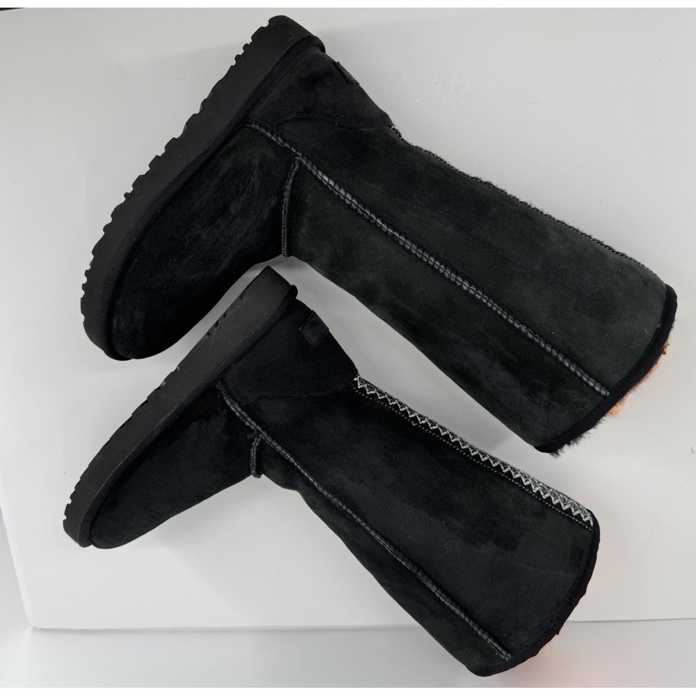 UGG Classic Tall Braid Black Sheepskin Boots Cozy Shearling Lined Winter Women 8 - Picture 6 of 14